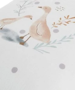 Maisons Du Monde Coussins Enfant Coussin à Motifs Blancs, Bleus Et Rose, 40x40 -Coussins enfant Soldes 2022 coussin a motifs blancs bleus et rose 40x40 1000 2 36 225864 4