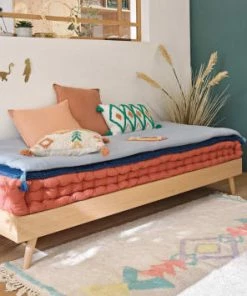 Maisons Du Monde Coussins Enfant Coussin à Motifs Ethniques écrus, Verts Et Corail, 30x50 -Coussins enfant Soldes 2022 coussin a motifs ethniques ecrus verts et corail 30x50 1000 2 16 225762 4