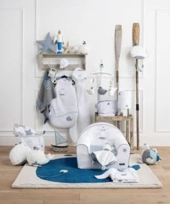 Sauthon Coussins Enfant Coussin Blue Baleine (40 X 30 Cm) 7 Sauthon Coussins Enfant Coussin Blue Baleine (40 X 30 Cm) -Coussins enfant Soldes 2022 coussin blue baleine 40 x 30 cm 2