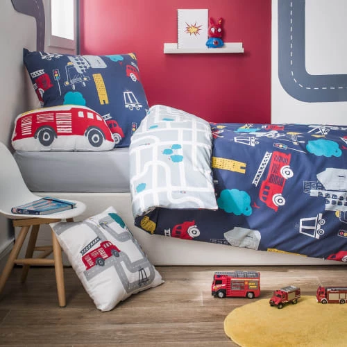 Future Home Coussins Enfant Coussin Coton Blanc Avec Camion De Pompiers 44x27cm 5 Future Home Coussins Enfant Coussin Coton Blanc Avec Camion De Pompiers 44x27cm – Image 3
