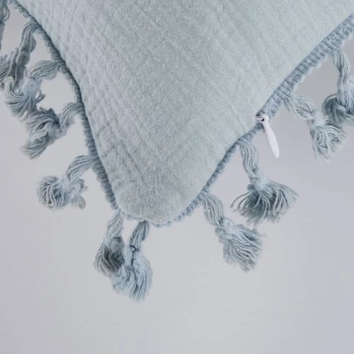 Maisons Du Monde Coussins Enfant Coussin En Gaze De Coton Bio Bleu Et Doré à Pompons 25x40 5 Maisons Du Monde Coussins Enfant Coussin En Gaze De Coton Bio Bleu Et Doré à Pompons 25x40 – Image 3