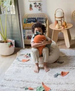 Lorena Canals Coussins Enfant Coussin Légume Cathy La Carotte 25x40cm -Coussins enfant Soldes 2022 coussin legume cathy la carotte 25x40cm 5