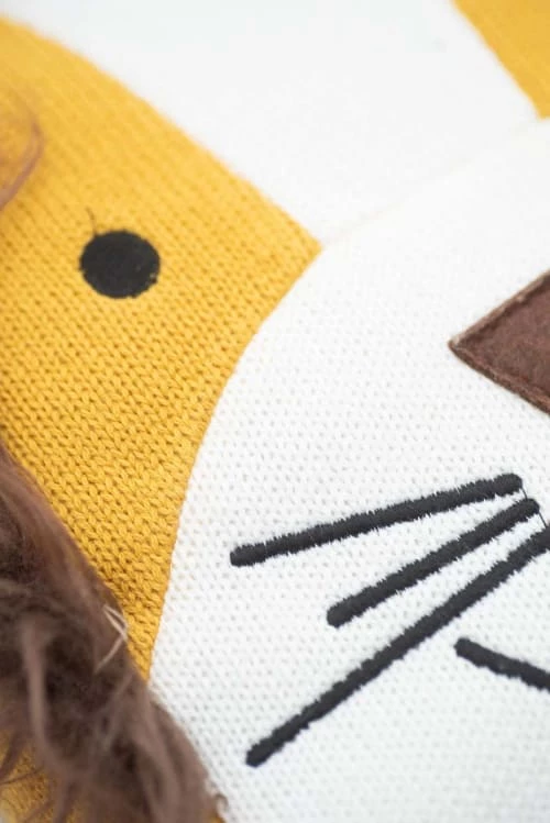 Crochetts Coussins Enfant Coussin Lion Simba Clara 100% Coton Marron 6 Crochetts Coussins Enfant Coussin Lion Simba Clara 100% Coton Marron – Image 4