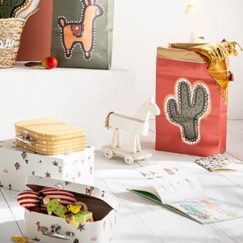 Future Home Boîtes Et Paniers De Rangements Enfant Lot De 2 Boîtes En Carton Imprimé Blanc Et Jaune 5 Future Home Boîtes Et Paniers De Rangements Enfant Lot De 2 Boîtes En Carton Imprimé Blanc Et Jaune – Image 3