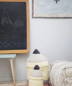 Lorena Canals Boîtes Et Paniers De Rangements Enfant Panier En Forme De Crayon En Coton Jaune Ø25x45 -Coussins enfant Soldes 2022 panier en forme de crayon en coton jaune oe25x45 2