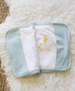 Kinousses Accessoires De Salle De Bain Enfant Protège Carnet De Santé Bébé Multicolore Velours -Coussins enfant Soldes 2022 protege carnet de sante bebe multicolore velours 2