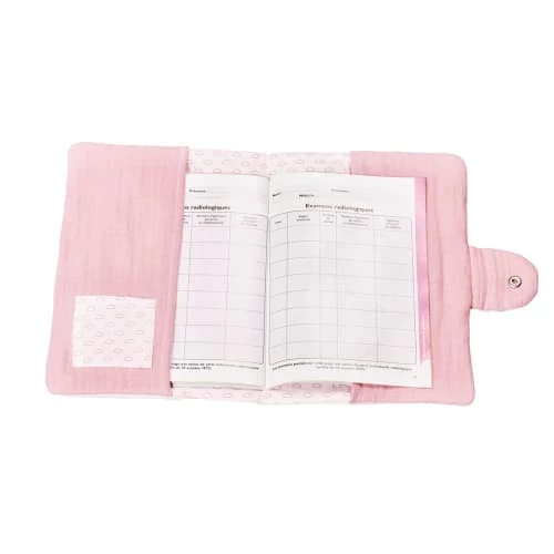 Sauthon Accessoires De Salle De Bain Enfant Protège Carnet De Santé En Coton Rose 5 Sauthon Accessoires De Salle De Bain Enfant Protège Carnet De Santé En Coton Rose – Image 3