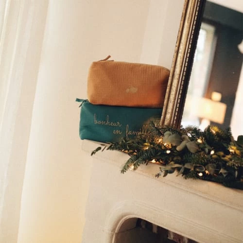 Cocoeko Accessoires De Salle De Bain Enfant Trousse De Toilette Week-end Camel 4 Cocoeko Accessoires De Salle De Bain Enfant Trousse De Toilette Week-end Camel – Image 2