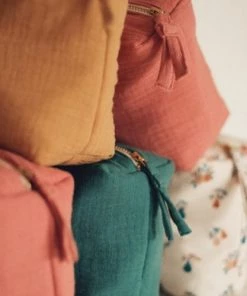 Cocoeko Accessoires De Salle De Bain Enfant Trousse De Toilette Week-end Marsala 10 Cocoeko Accessoires De Salle De Bain Enfant Trousse De Toilette Week-end Marsala -Coussins enfant Soldes 2022 trousse de toilette week end marsala 2