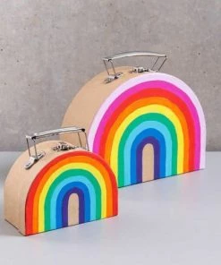 Rico Design Boîtes Et Paniers De Rangements Enfant Valise En Carton Semi-circulaire à Décorer 20x15x7cm -Coussins enfant Soldes 2022 valise en carton semi circulaire a decorer 20x15x7cm 4